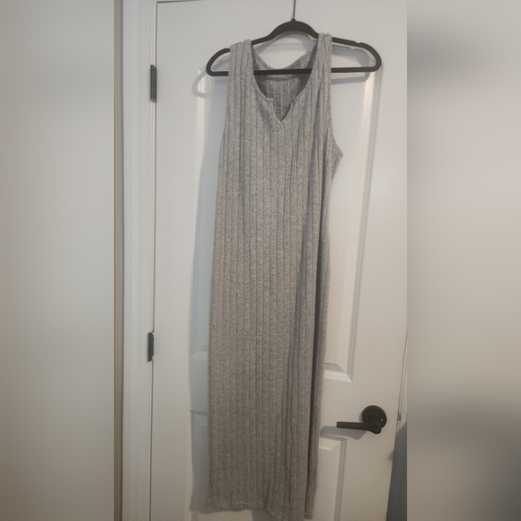 Gray Ribbed Knit Cardigan - Picture 2 of 3